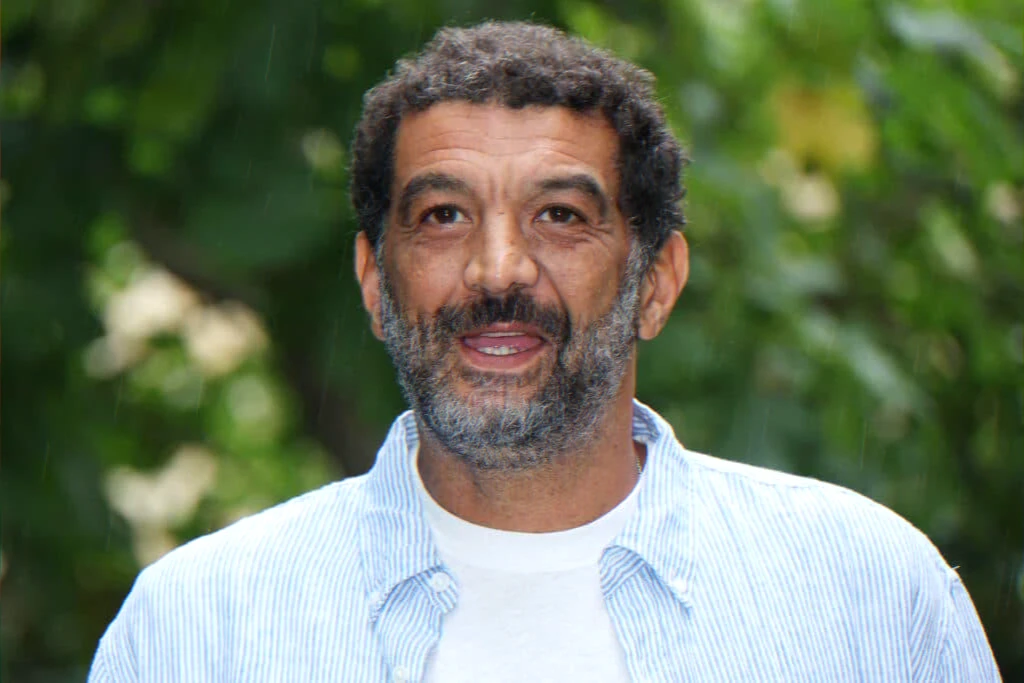 Actor promotion Les Tourmentés dog-bite incident sparks set-safety debate