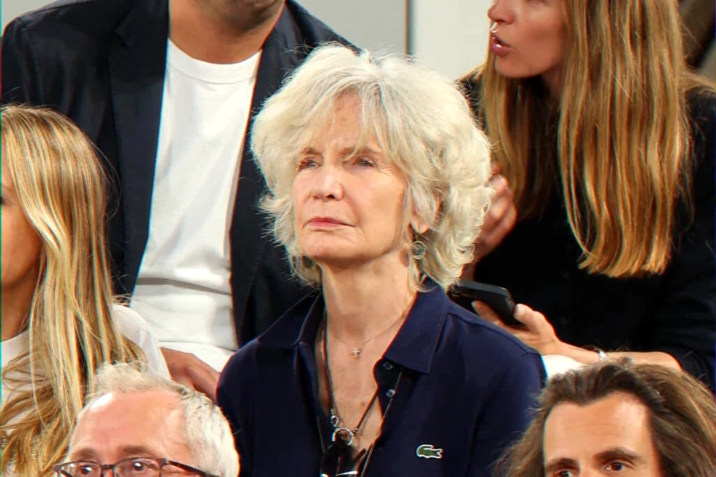 Career retrospective of a veteran performer in theatre and television