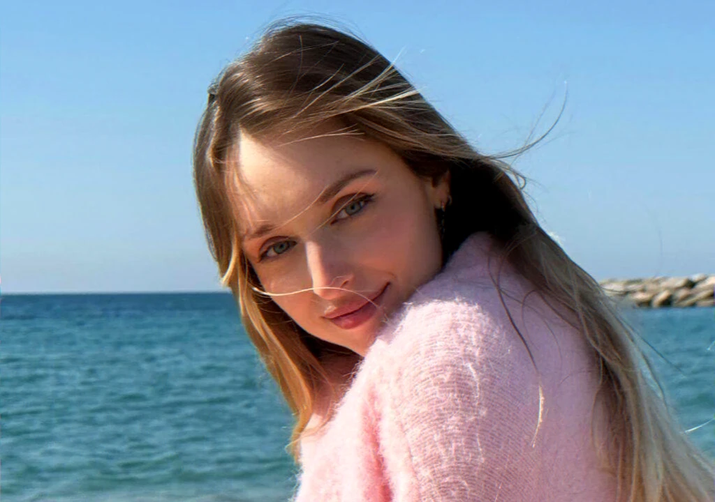 hallyday family baby-boom coverage