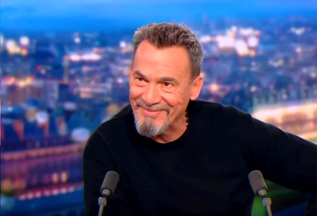 singer-comeback-new-album-olympia-tour