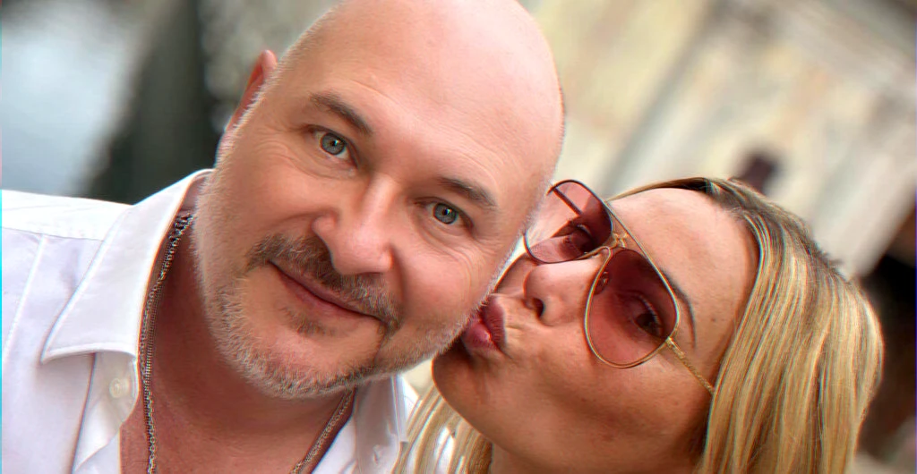 Radio presenter announces engagement on Instagram amid ongoing legal proceedings