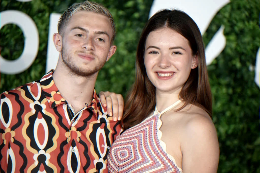 call-for-respect-and-kindness-after-high-profile-breakup