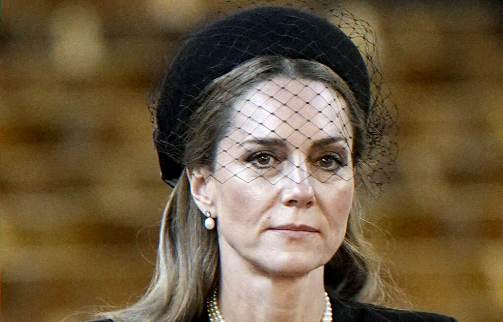 royal funeral at westminster attendance amid family tensions