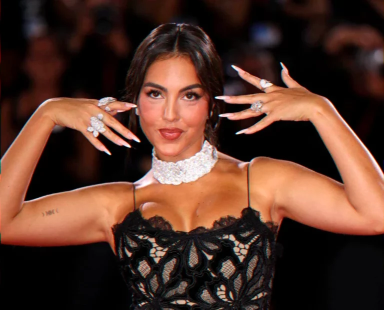 venice red carpet engagement ring debate