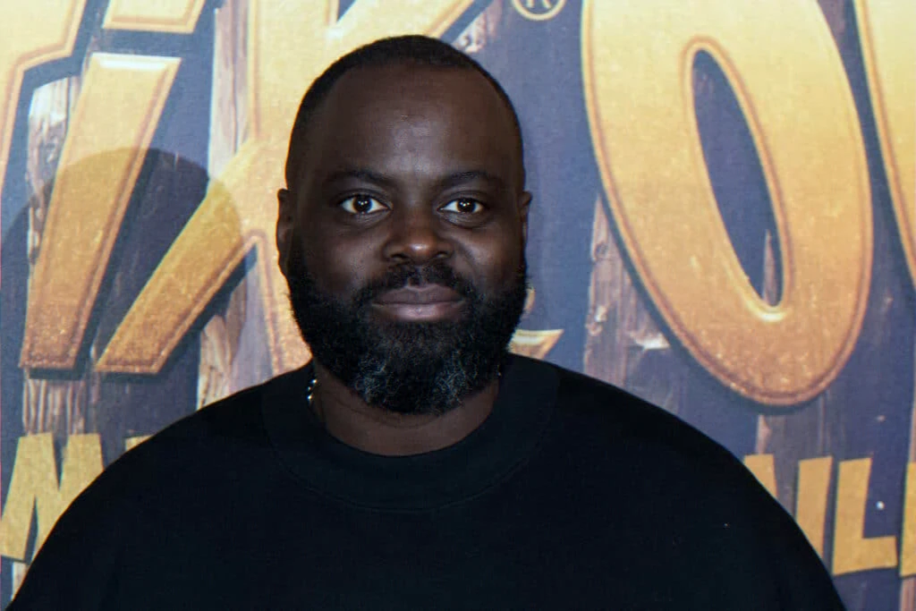 Comedian cancels three overseas tour dates — reprogramming pending