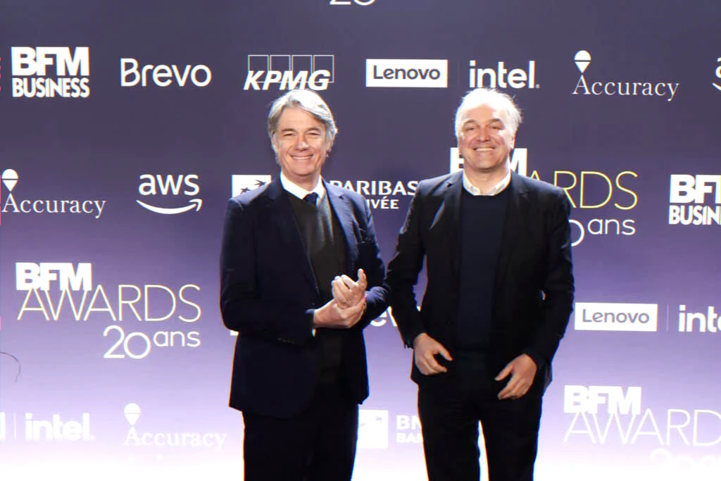 débat en direct sur 700 000 € de droits d'auteur et salaire à cinq chiffres