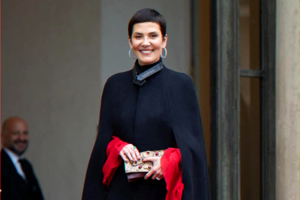 TV fashion presenter and entrepreneur behind Magnifaïk — profile of media and business ventures