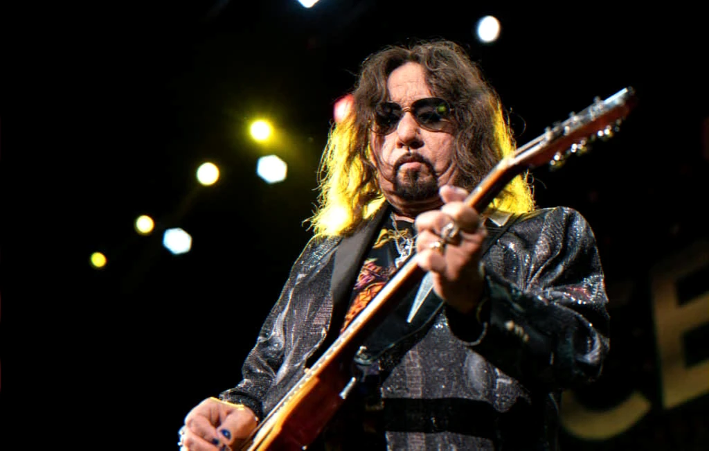 décès icône du rock à 74 ans après une chute en studio