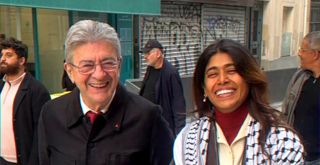 Annonce de fiançailles : alliances et robe kabyle