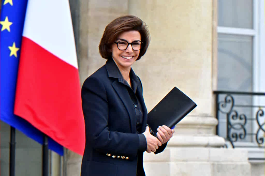 polémique-dérapage-raciste-hanouna-w9-ministre