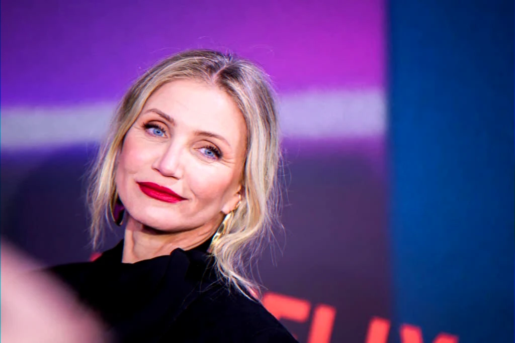 Hollywood actress career retrospective: surf accident, maternity and 2025 comeback