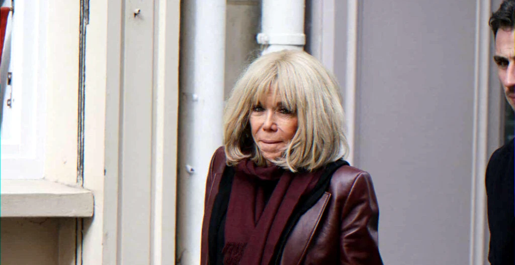 Legal complaint and identity dispute after a hacked tax account in France