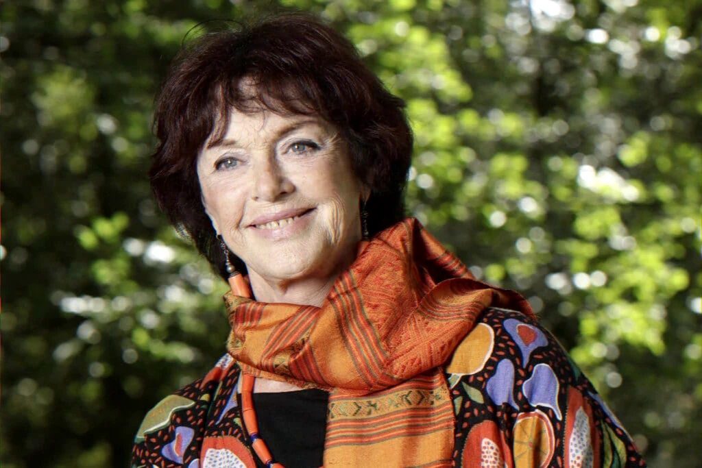 MeToo-era controversy and public mea culpa covered on French television