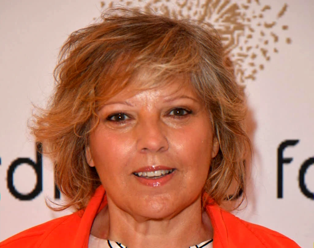 Mot de passe sudden presenter departure and potential internal replacement at France Télévisions