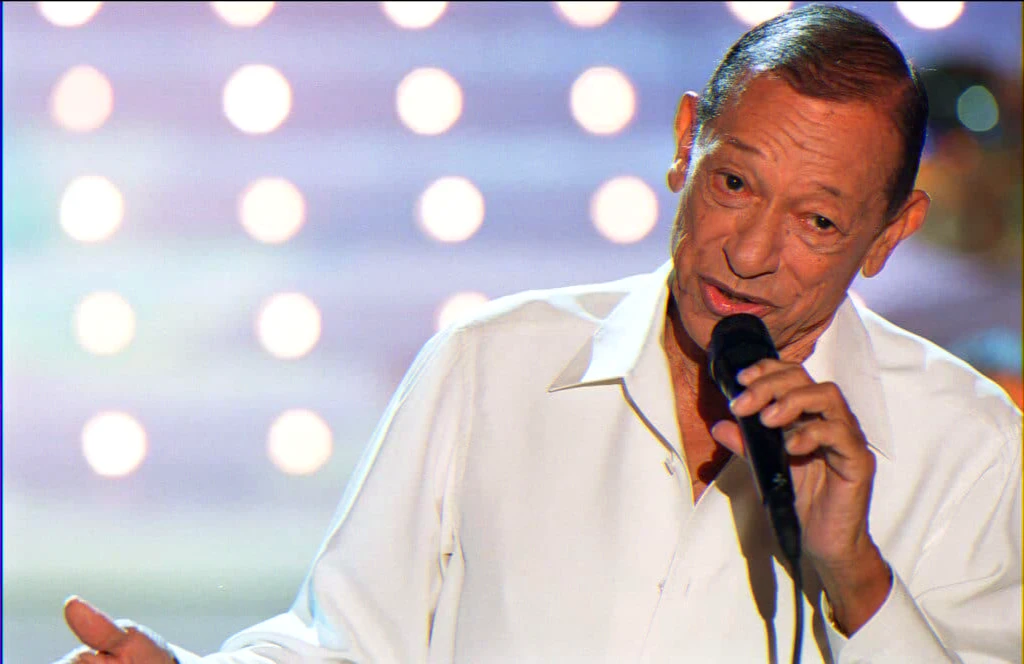 Article on a 2000 musical comeback and later family revelations