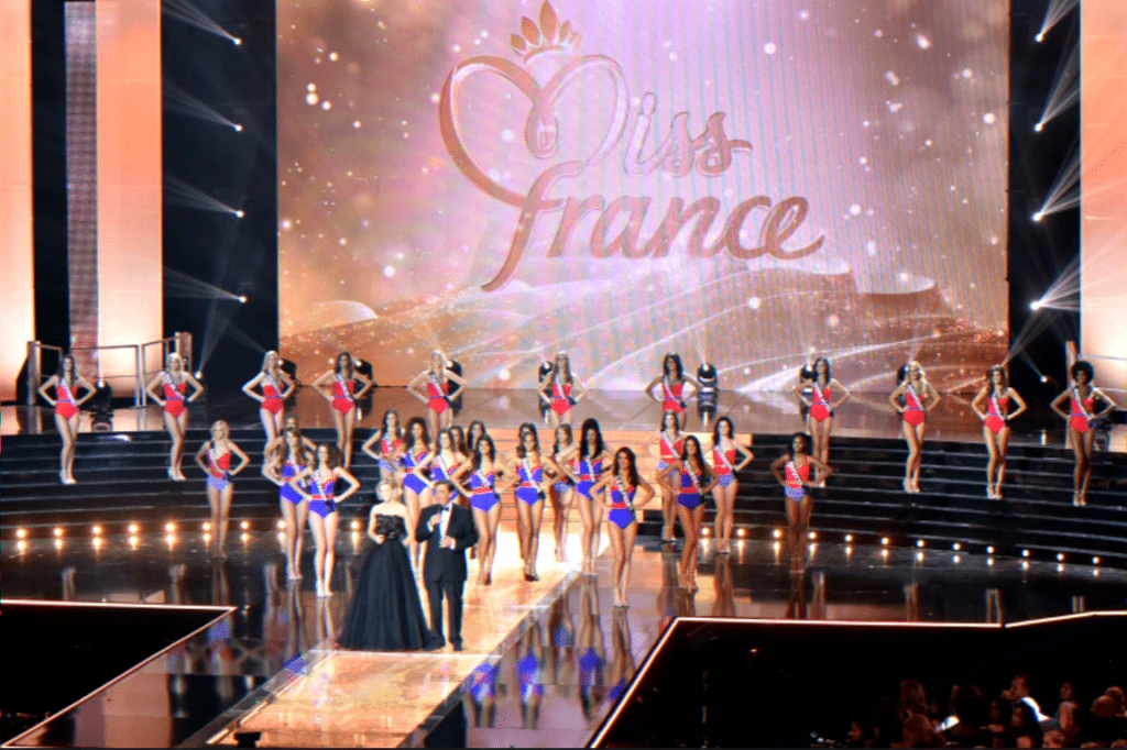 2026 national pageant final in Amiens featuring the youngest contenders