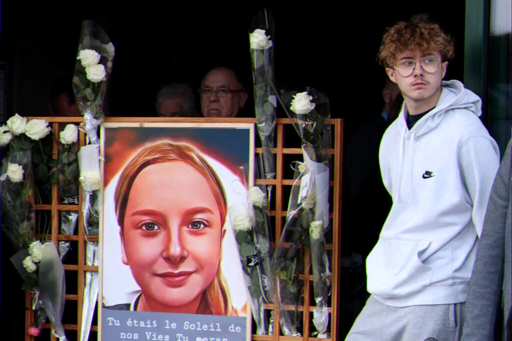 paris trial medical expertise multiple injuries airway obstruction