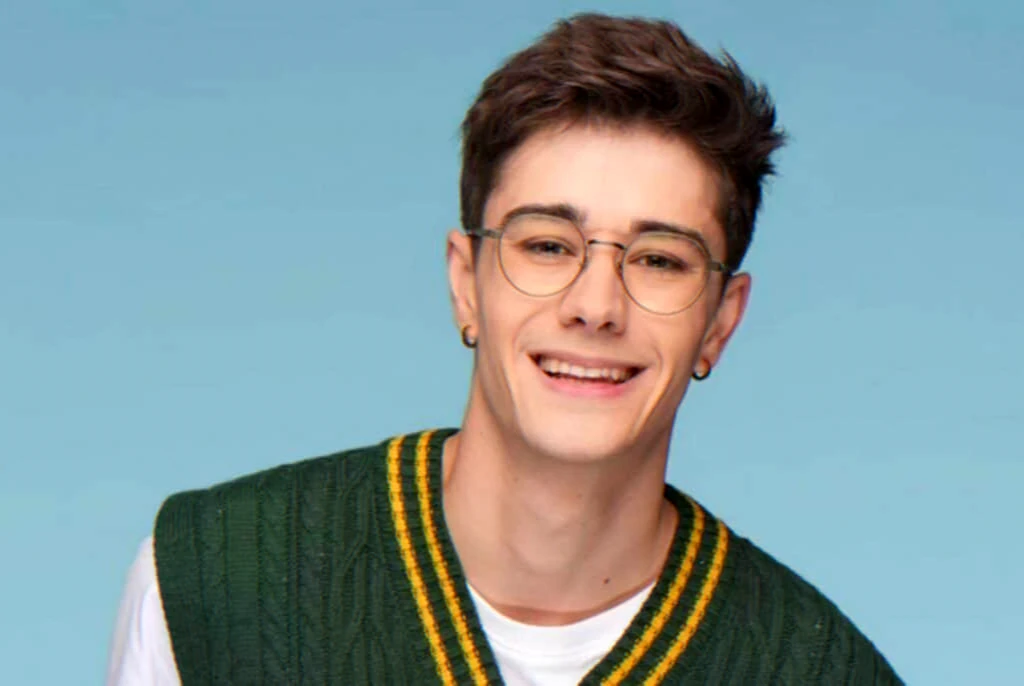 artist-reinvents-as-romeo-for-asia-tour-2025