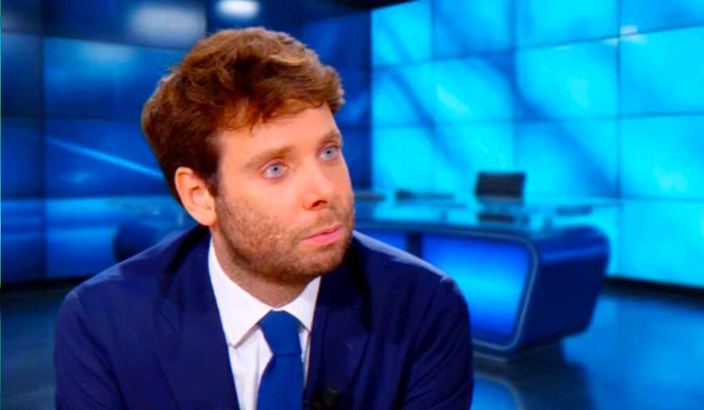 Journalist moving from television to France Inter morning show