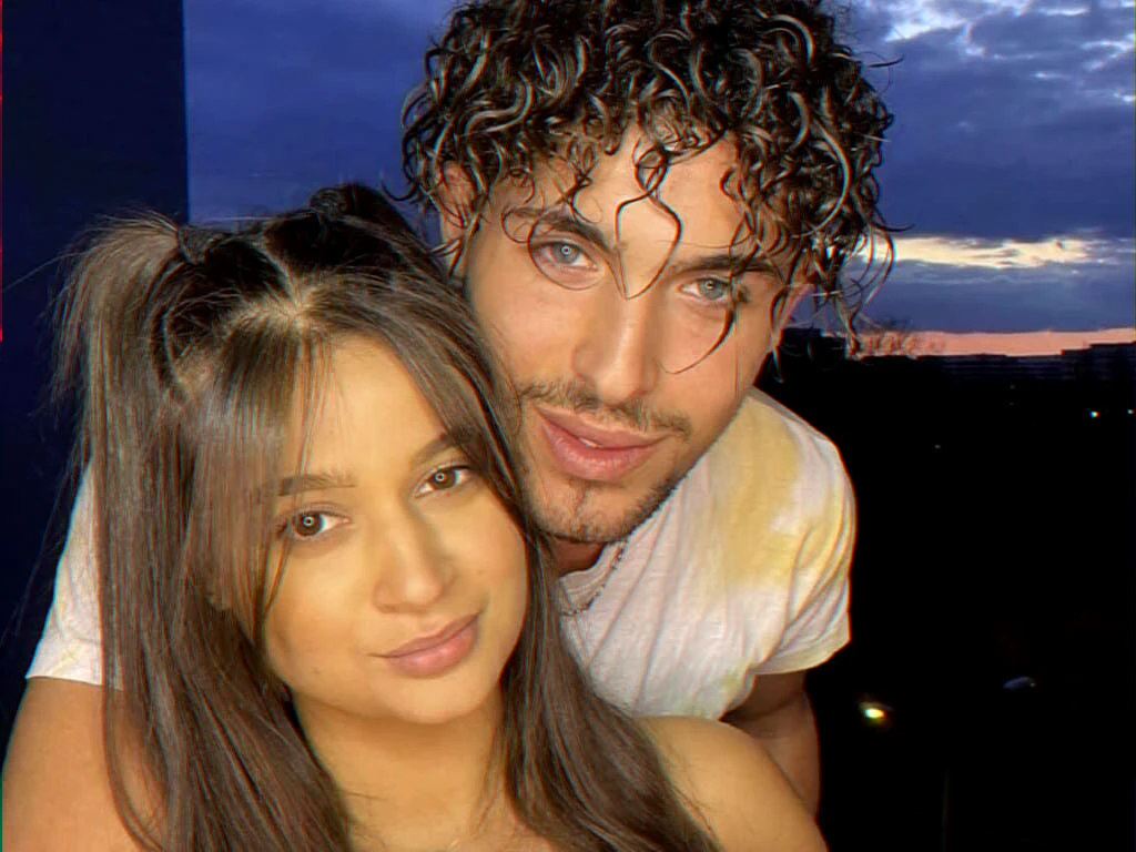 Villa-competition reality show with 17 contestants and €10,000 prize supporting JEUNE & ROSE