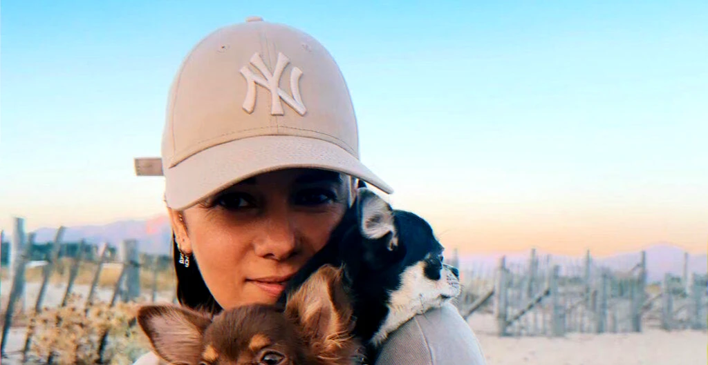 Tatouages, regrets et détatouage après un retour sur scène à l'Olympia