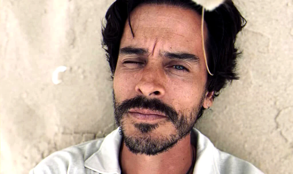 artist instagram return pause 19 november 2025