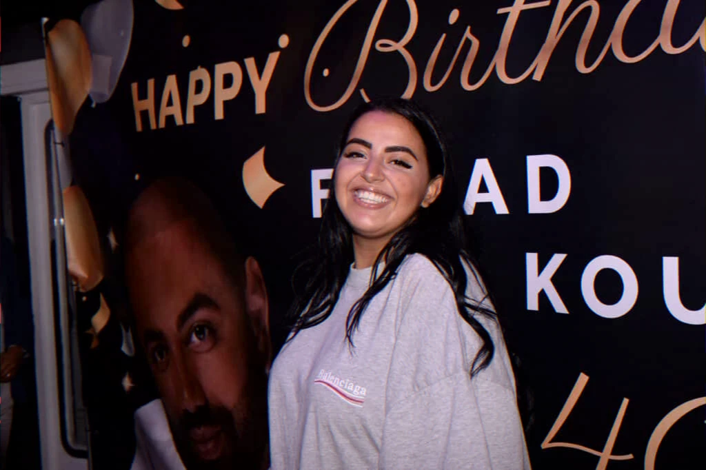 Discreet second-child announcement on TikTok and move to Barcelona