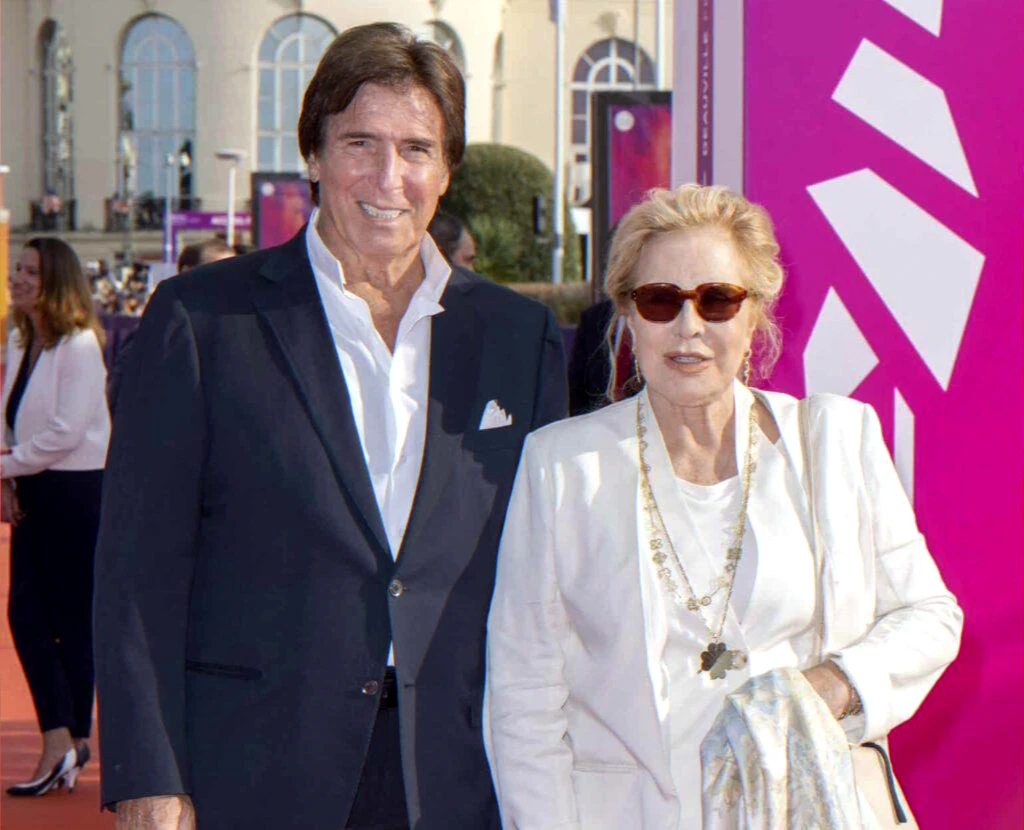 Medical incident and hospitalization after sudden collapse at an event; rapid intervention and family support