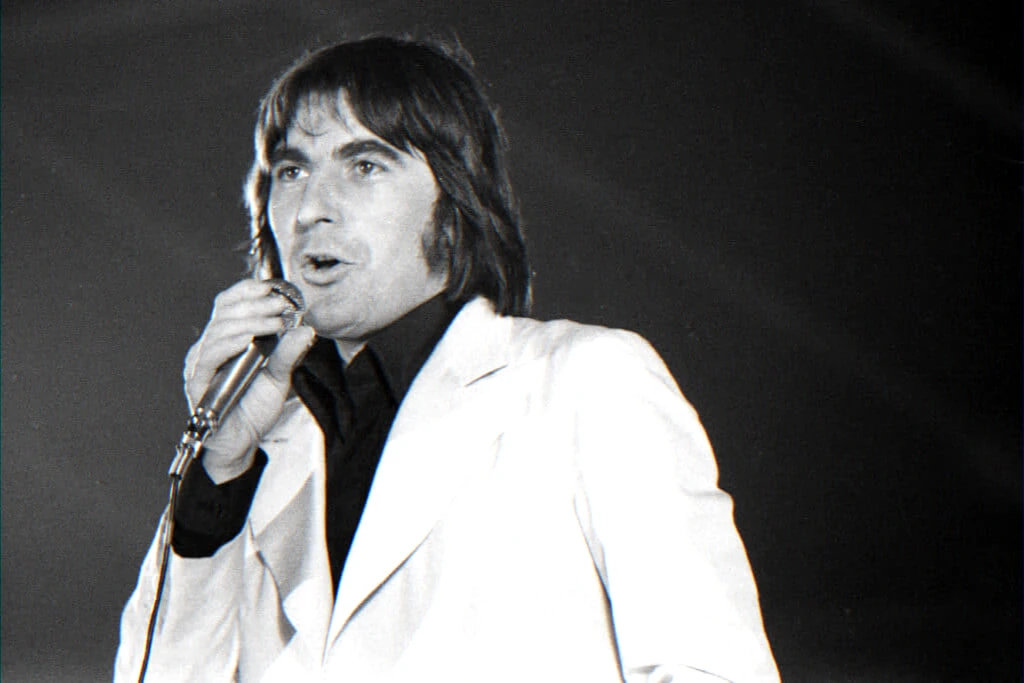 France 3 tribute evening to French chanson — documentaries on career and resilience