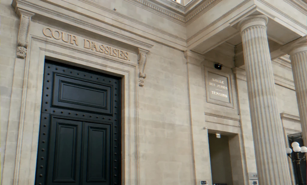 Procès Gironde : condamnation pour étouffement de jumelles et débat sur la dépression post‑partum