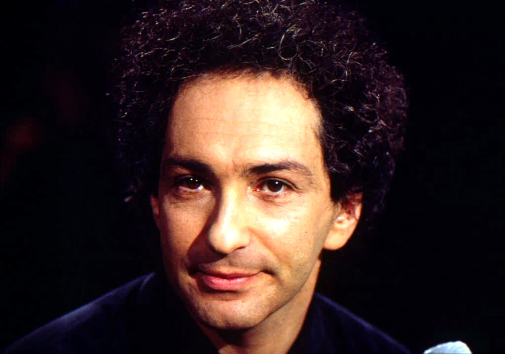 la-grande-baie-ramatuelle-memoire-villa-pianos