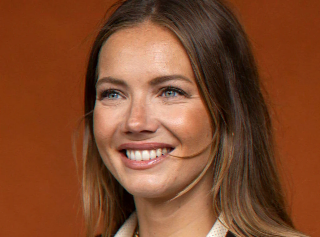 Improvised marathon challenge in Martinique during Miss France preparations