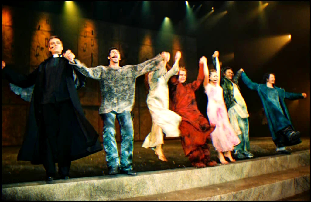 Notre-Dame-de-Paris-25e-anniversaire-concert-Québec