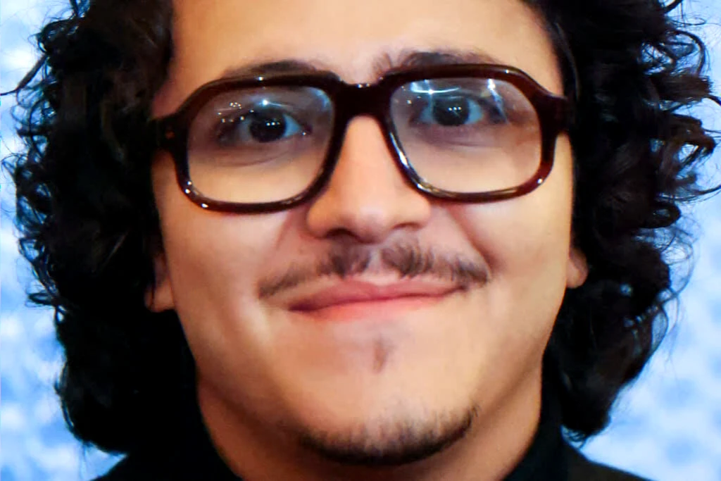 Actor return to season 3 raises debate over past conviction