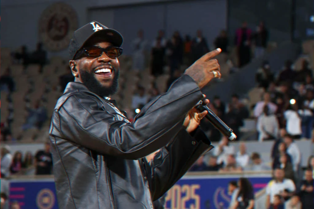 The Voice new coach granted fee and carte blanche to refresh the show via social media