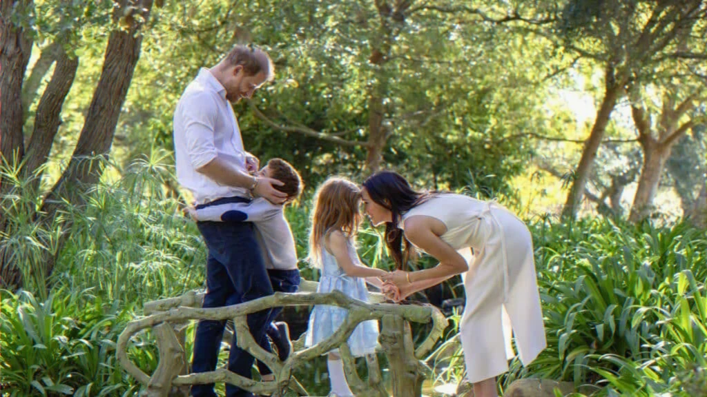 carte-de-voeux-noel-2025-famille-californienne-message-philanthropique