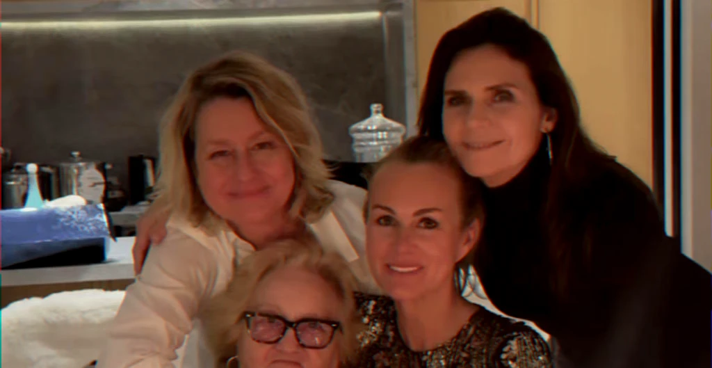 Christmas family reconciliation and intergenerational gathering