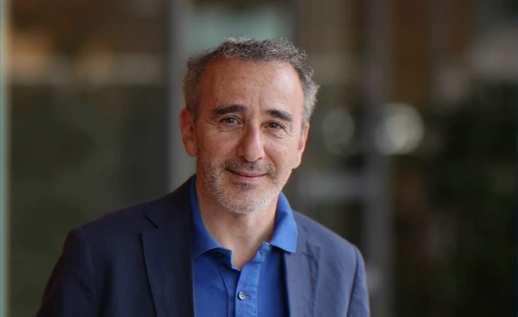 Humoriste révèle un traumatisme d'enfance et un deuil caché