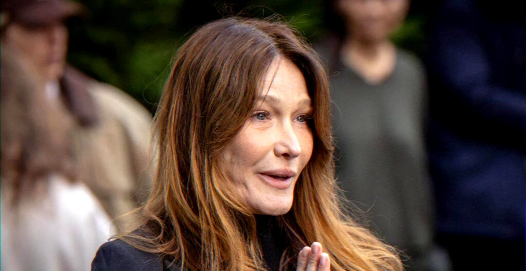 Fin de 5 ans d'hormonothérapie au tamoxifène : remerciements aux soignants et appel au dépistage