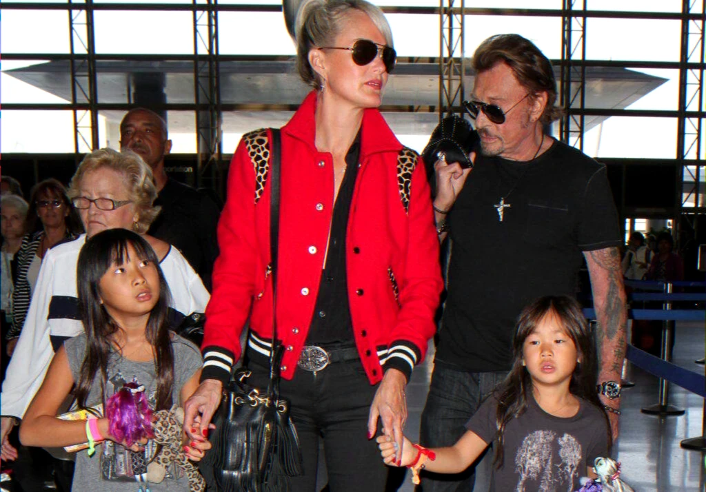 hommages huit ans titre posthume et réédition remastérisée