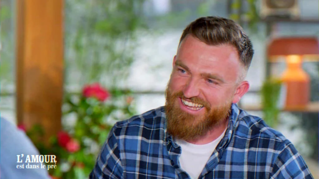 Instagram relationship announcement sparks warm reactions and marks a new chapter