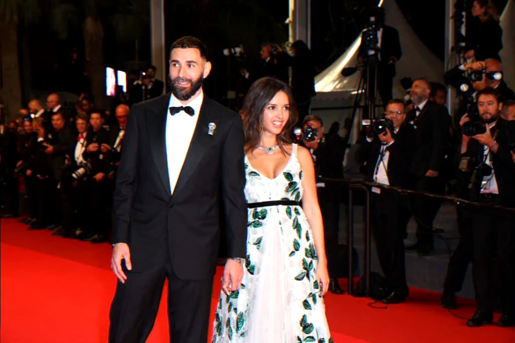 High-profile couple share romantic Louvre photos amid World Cup 2026 ambitions