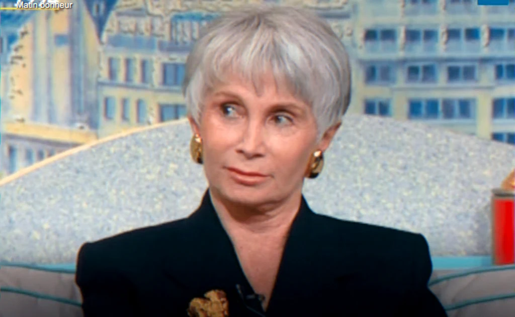 Article about Madame Claude’s controversial reconversion as a dating coach, ten years after her death