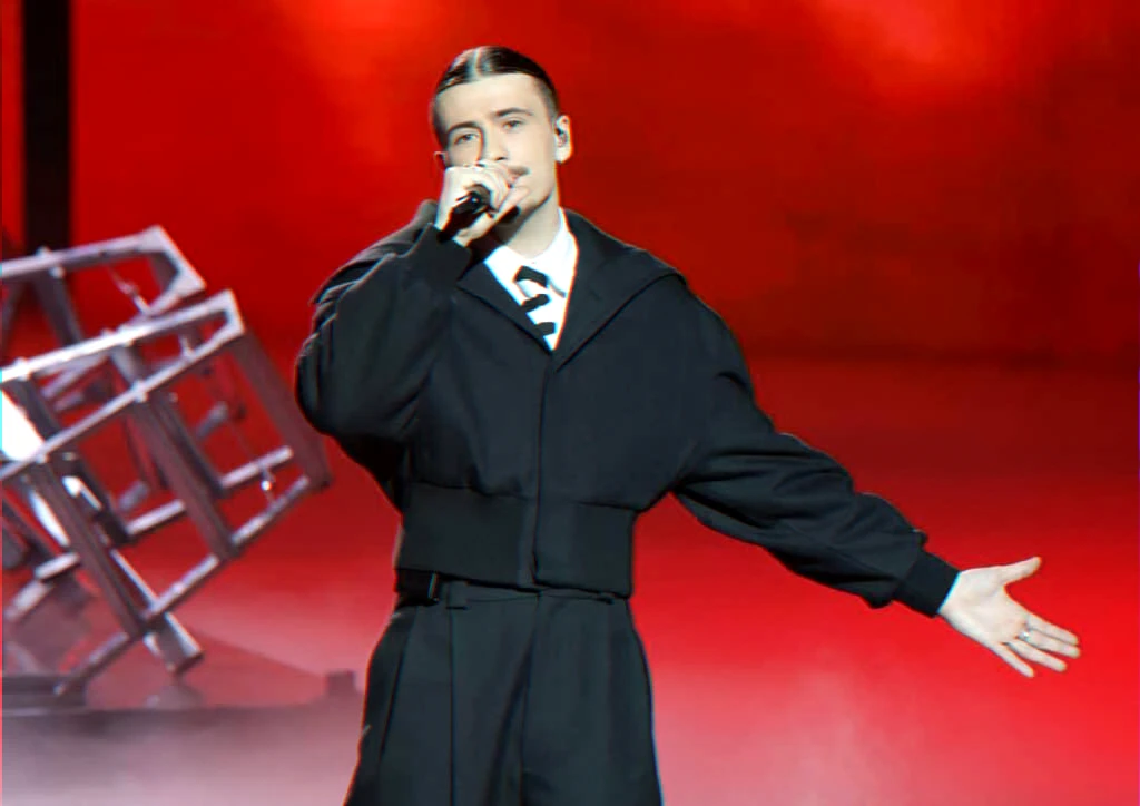 pop artist announces career pause after 90‑date tour