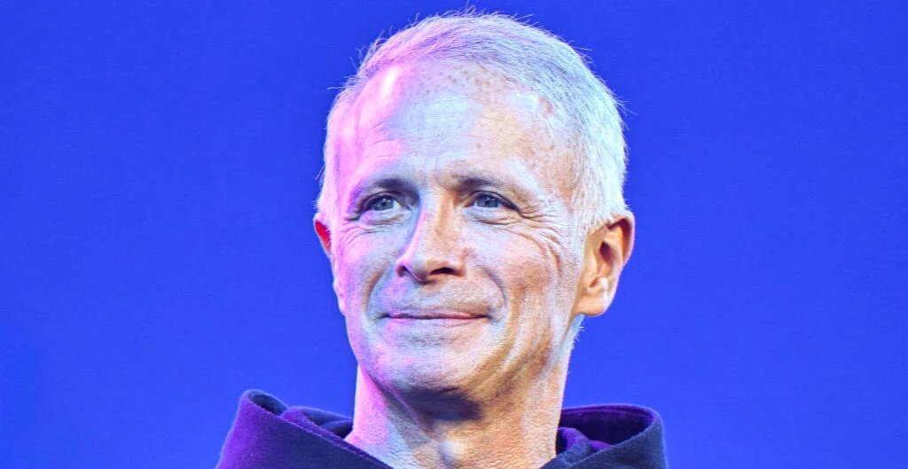 Broadcaster portrait tied to speculation over a 2027 presidential bid and policy proposals