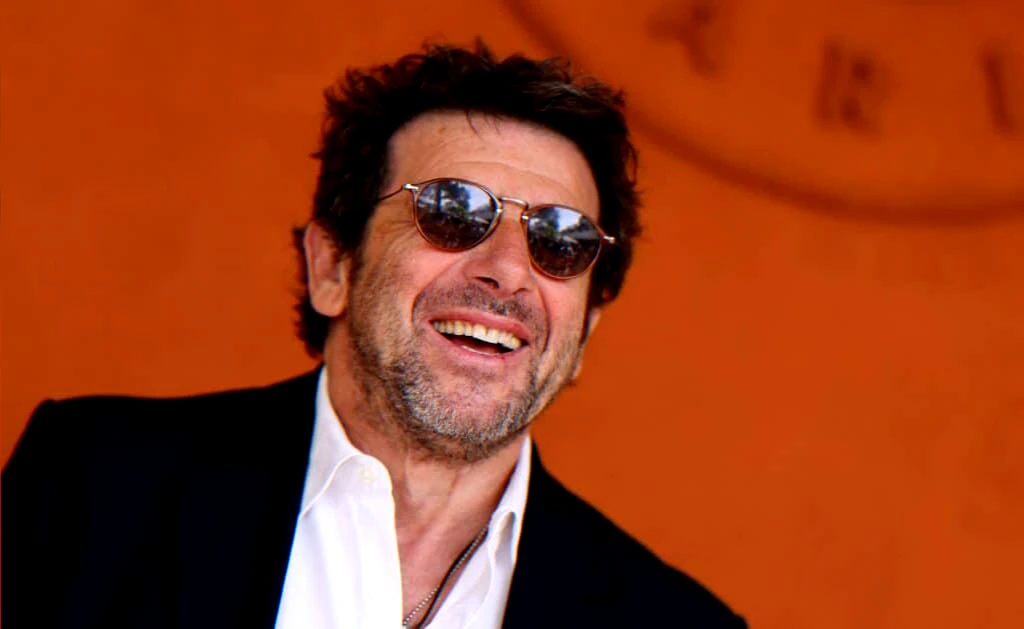 Stratagème pour une sortie incognito depuis une maternité raconté dans le podcast Legend