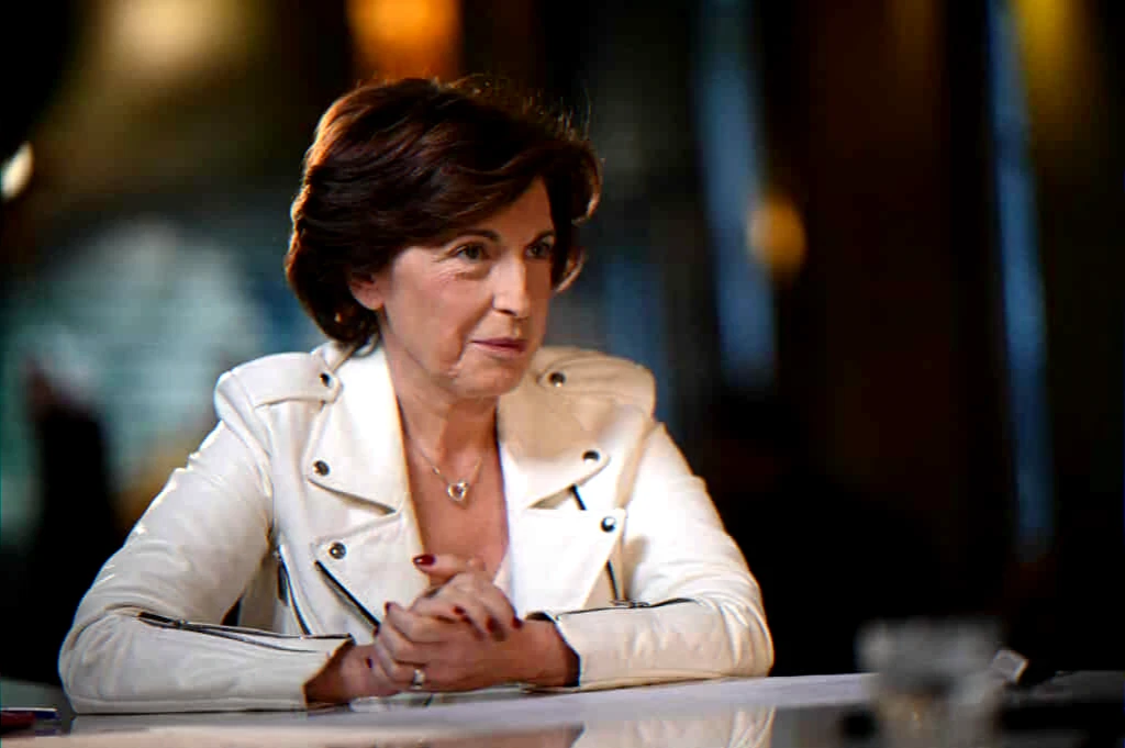 Profile of a veteran political journalist and partner, founder of CC Consulting