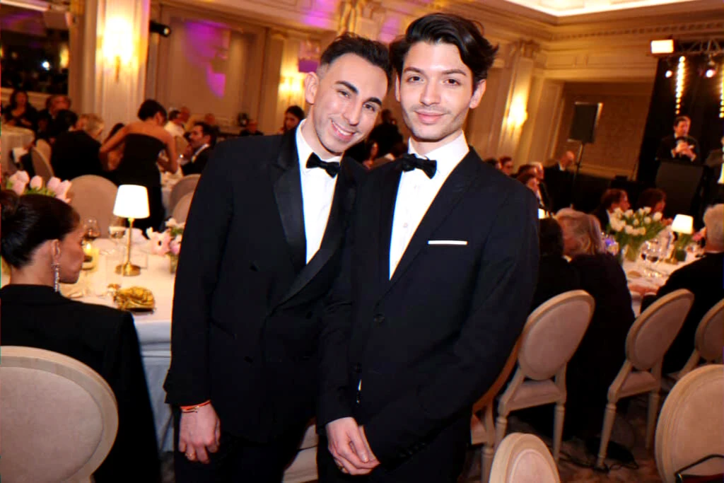 best-awards-george-v-media-host-return-jet-de-luxe