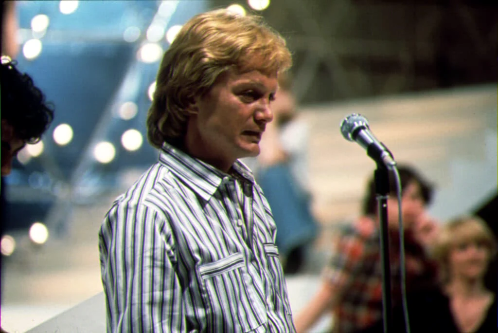 Hommage à une icône yéyé d'origine égyptienne : exil, peur de la mort et embalement discutés lors d'un concert-événement