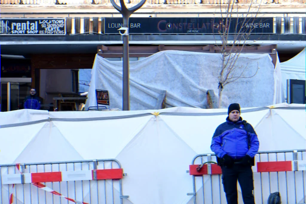 incendie Crans‑Montana enquête vidéosurveillance gérante quitte le bar